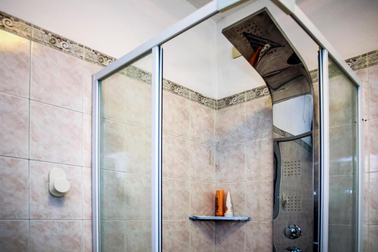 Colombare Suite - Italian Homing ซีร์มิโอเน ภายนอก รูปภาพ