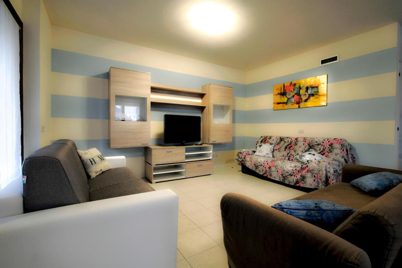 Colombare Suite - Italian Homing ซีร์มิโอเน ภายนอก รูปภาพ