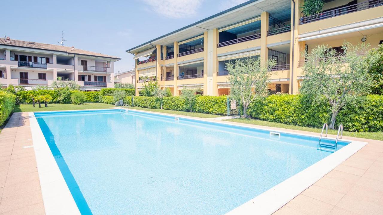 Colombare Suite - Italian Homing ซีร์มิโอเน ภายนอก รูปภาพ